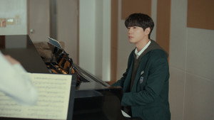 Nonton Film Four Hands, Two Sonatas – Season 1 Episode 1 Terbaru
